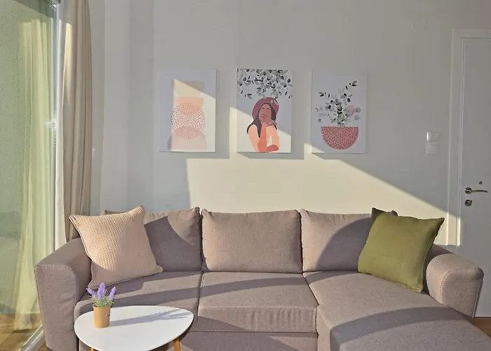 7 Grapes Elevtheraí